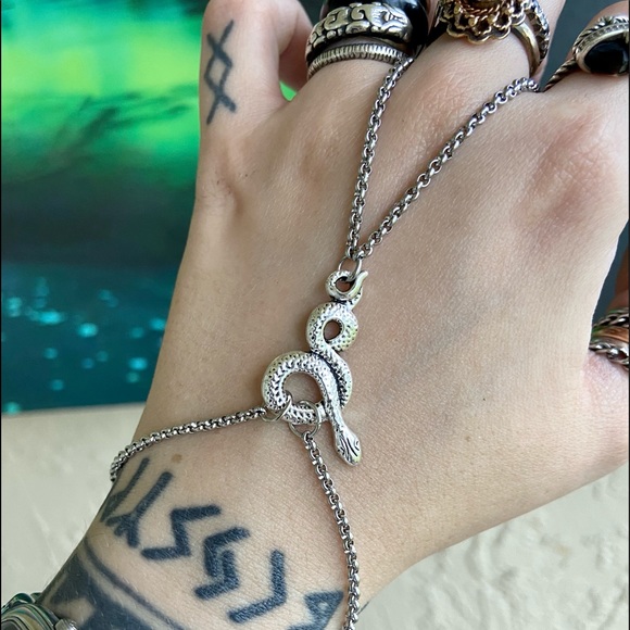 π΄ SALE ! red dot items are 2 for $25 . Bundle more than 3 and its $10 each π - Picture 6 of 15